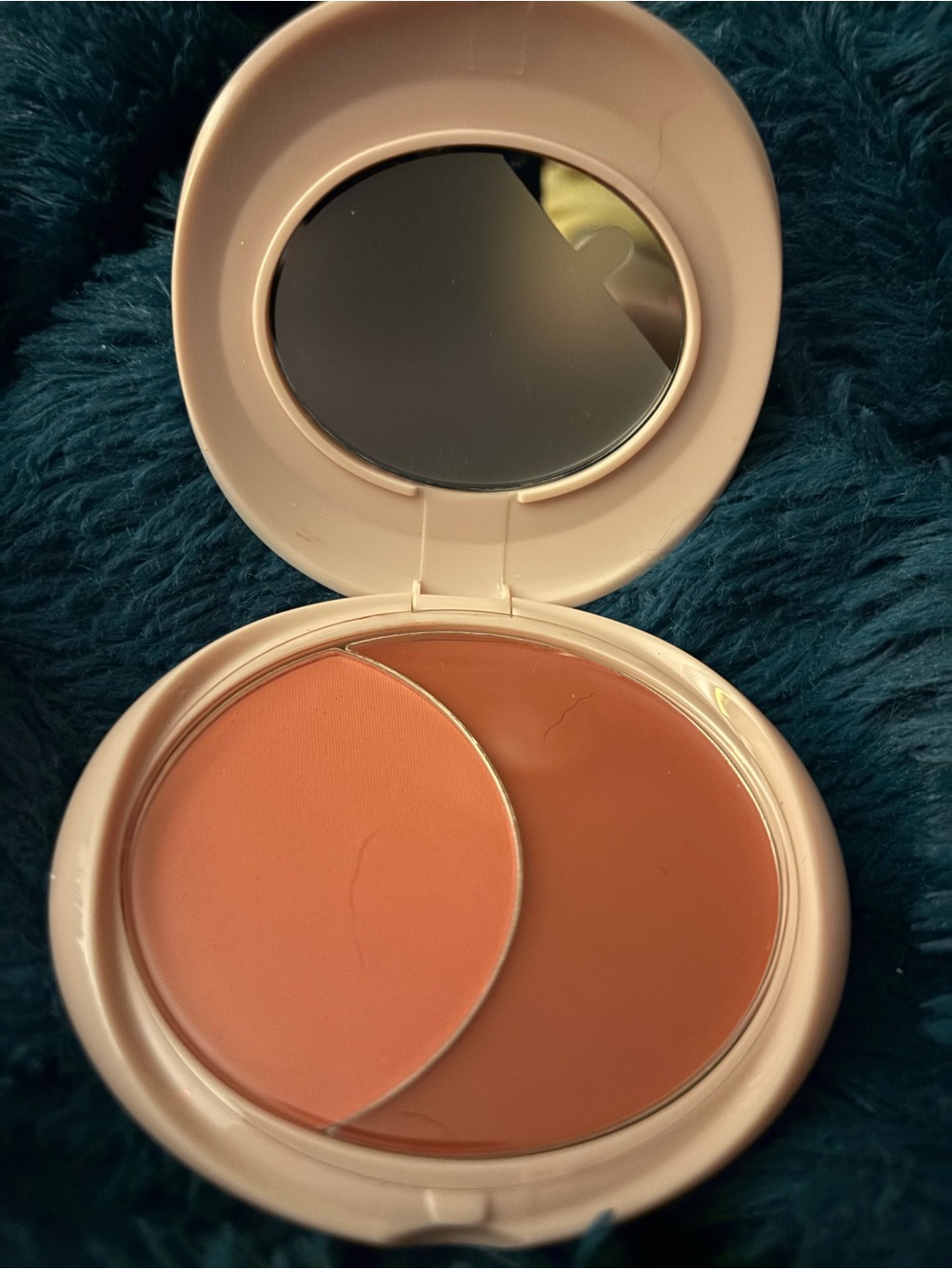Cream Blush Duo — Peach & Coral Tones for Natural Glow